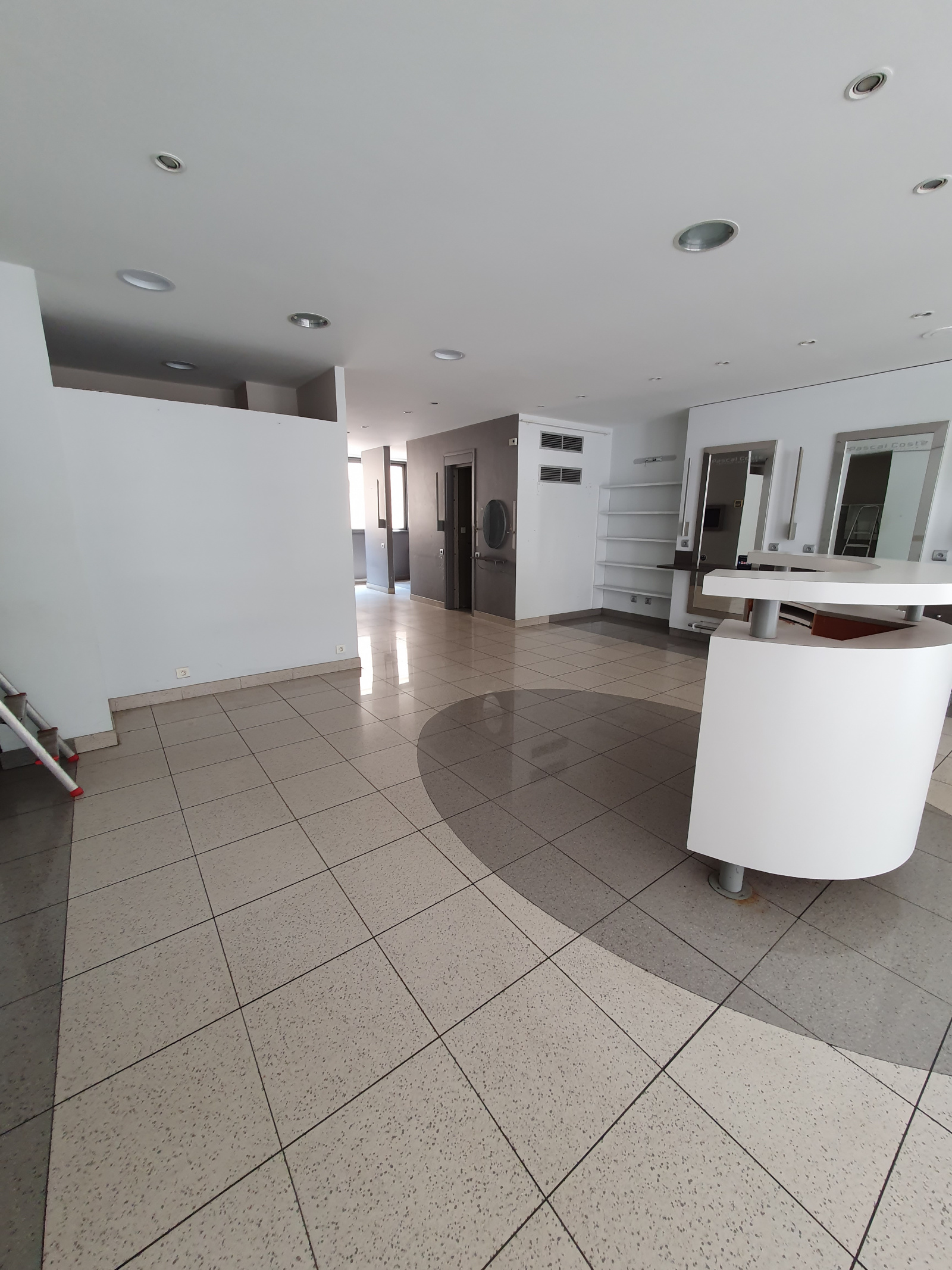 Image_, Local commercial, Cahors, ref :1718