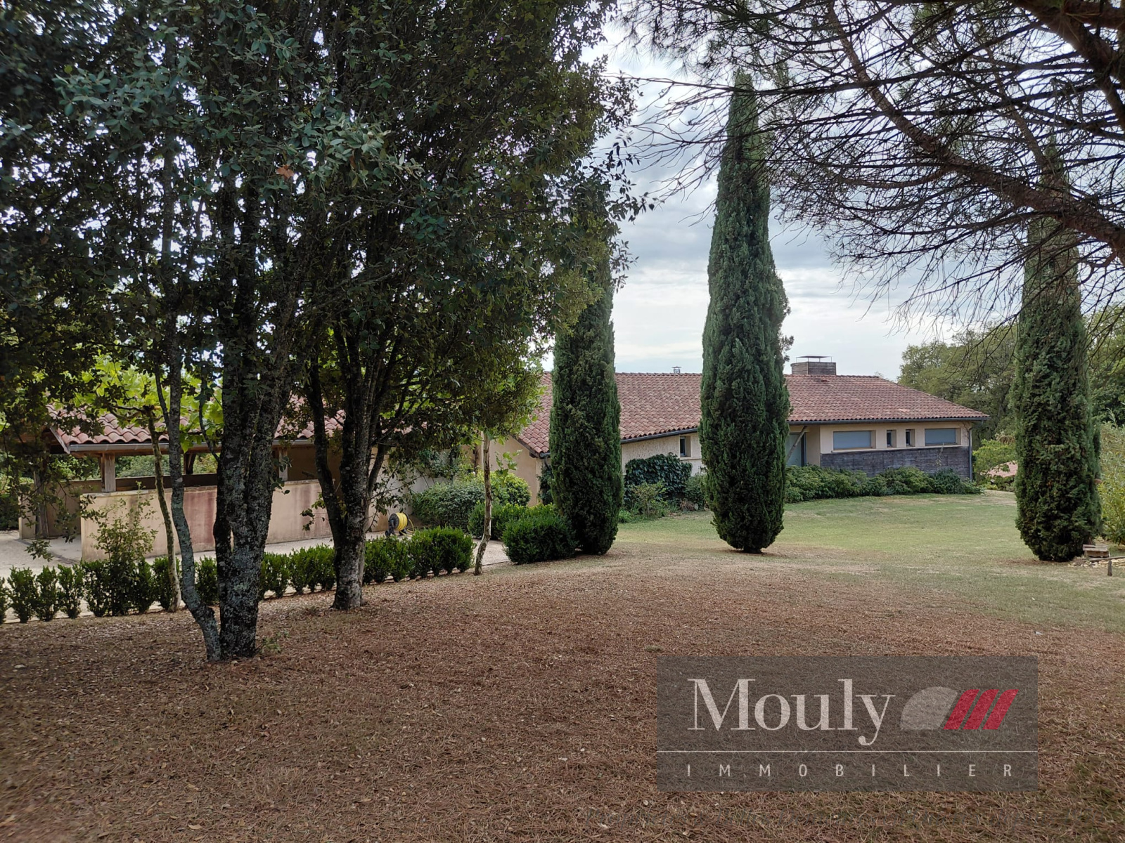 Maison 5 pièces 190 m² · à Gigouzac · 190 m² · 580 000 €